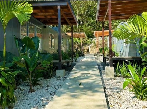 Propiedad de Alta Rentabilidad con Uso Mixto en Playa Hermosa: Income-Producing Ocean View Property in Playa Hermosa, Santa Teresa â€“ 1.8 Acres with Mixed-Use Zoning, Prime Location, and Proven Renta, Santa Teresa, Puntarenas