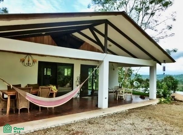Charming Home near Tinamaste with Spectacular Views of Diamante Waterfall – Expandable and , Tinamaste, Perez Zeledon, San Jose, Perez Zeledon, San Jose