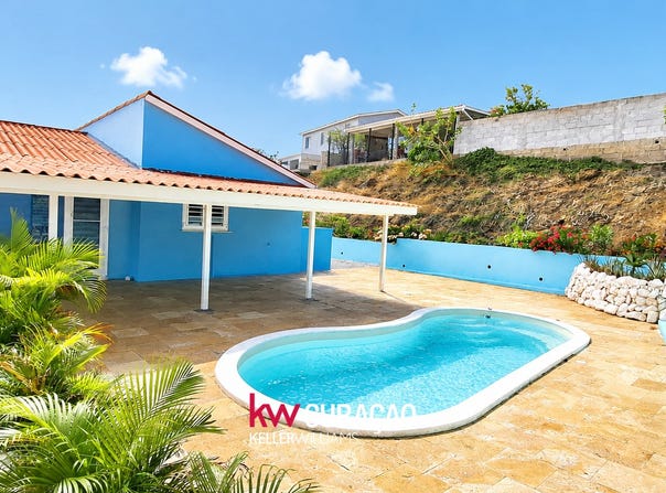 30, Willemstad, Curacao