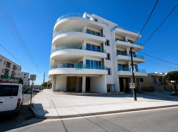 Larnaca, Larnaca