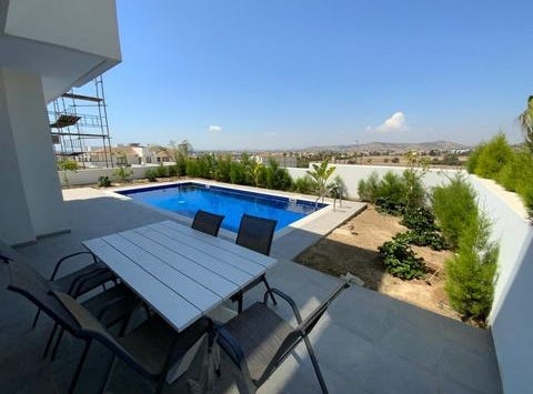 Lárnax, Larnaca