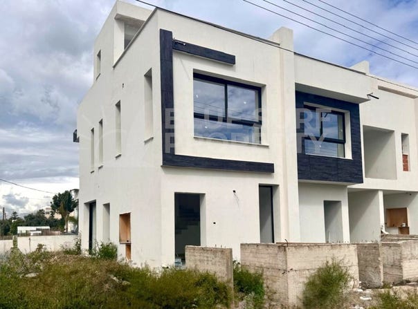 Livádia, Larnaca