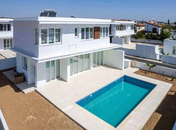Pýla, Larnaca
