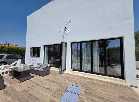 Lárnax, Larnaca