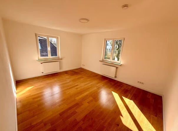 Regerstraße, Gräfelfing, Bavaria 82166
