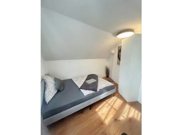 Bahnhofstraße, Planegg, Bavaria 82152