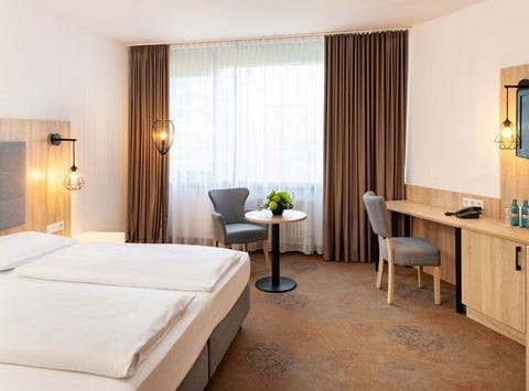 Launhardtstraße, 2-4, Frankfurt am Main, Hessen 60314