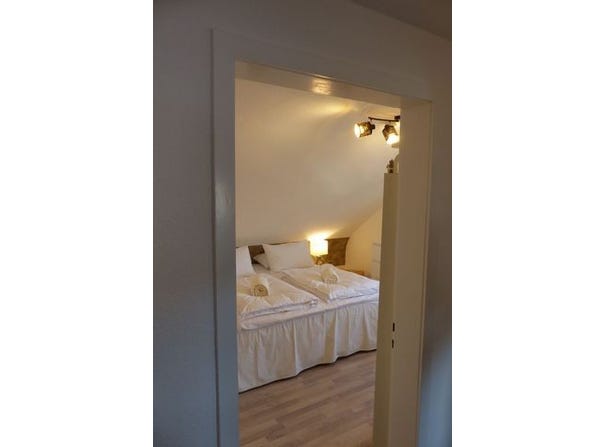 Mettinger Straße, 22, Esslingen am Neckar, Baden-Württemberg 73728
