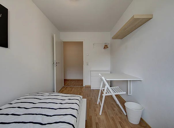 Aachener Straße, Stuttgart, Baden-Württemberg 70376