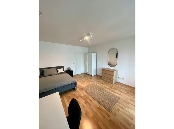 Leipartstraße, Munich, Bavaria 81369