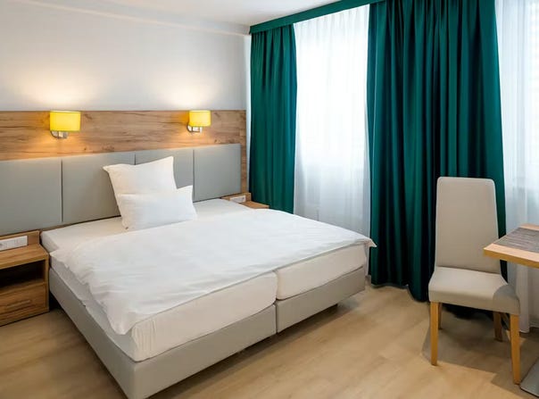 Münsterstraße, Düsseldorf, North Rhine-Westphalia 40470