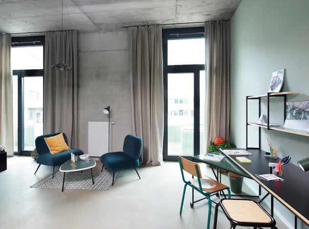 Marie-Curie-Straße, Frankfurt am Main, Hessen 60439