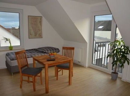 Schulstraße, 3, Frankfurt am Main, Hessen 63128