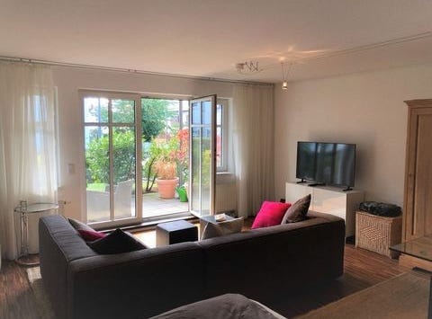 Taunusstraße, 42, Oberursel (Taunus), Hessen 61440