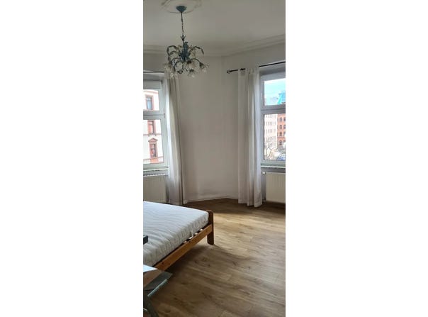 Esslinger Straße, Frankfurt am Main, Hessen 60329