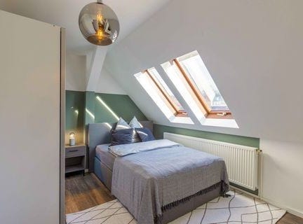 Hohenheimer Straße, 58B, Stuttgart, Baden-Württemberg 70184