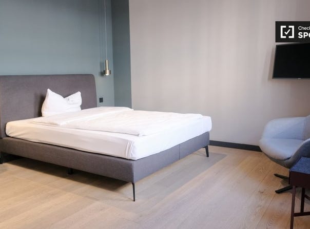 frankfurt, Hessen 60329