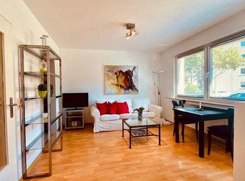 Kantstraße, 27, Meerbusch, Nordrhein-Westfalen 40667