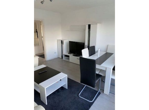 Römerstraße, 20, Meerbusch, Nordrhein-Westfalen 40667