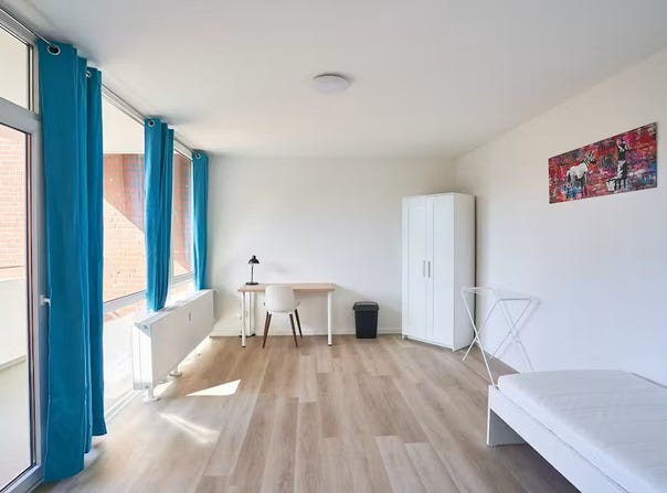 Kölner Landstraße, Düsseldorf, North Rhine-Westphalia 40591
