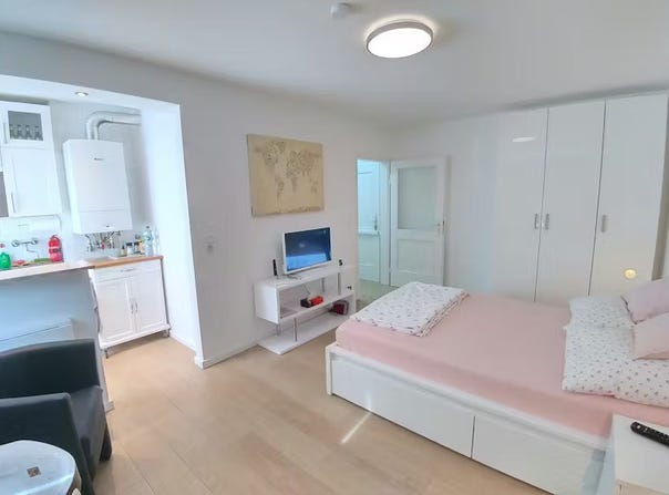 Stadtwaldgürtel, Köln, North Rhine-Westphalia 50931