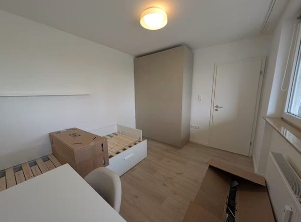 Weitlstraße, Munich, Bavaria 80935
