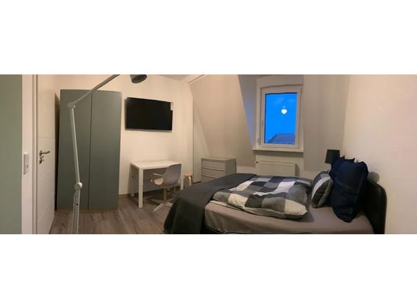 Saalburgallee, Frankfurt am Main, Hessen 60385