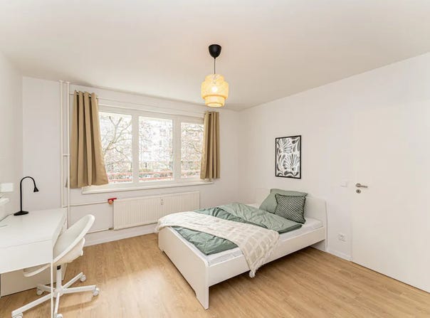 Richardstraße, Berlin, Berlin 12055