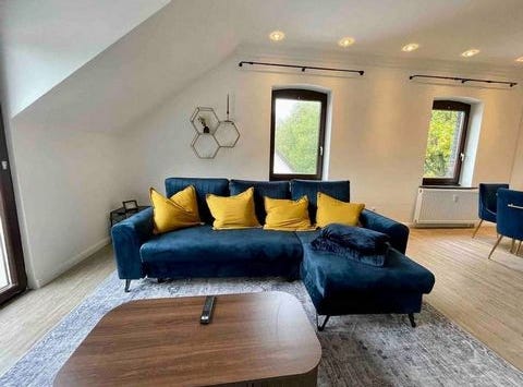 Querenburger Straße, 64, Bochum, Nordrhein-Westfalen 44789