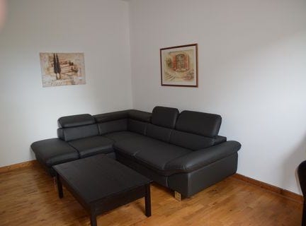 Kölner Straße, 25, Neuss, Nordrhein-Westfalen 41464