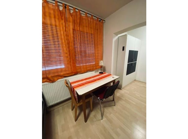 Alfdorfer Straße, 40, Stuttgart, Baden-Württemberg 70188