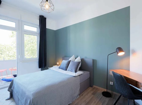 Saalburgallee, Frankfurt am Main, Hessen 60385