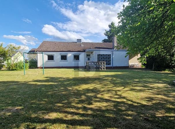 Elze, Lower Saxony 31008