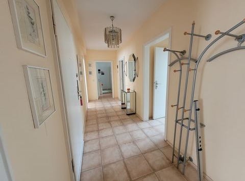 Waldthausenstraße, 39, Essen, Nordrhein-Westfalen 45127