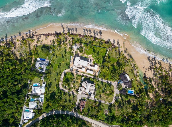 El Cosón, Samaná, Samaná Province 32000