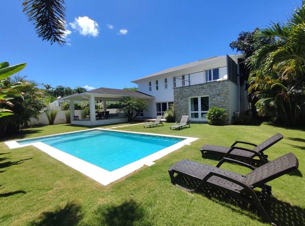 85 C. El Carmen, Las Terrenas, Samaná Province 32000