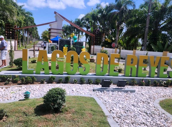 Las Parras, Santo Domingo de Guzmán, Santo Domingo Province