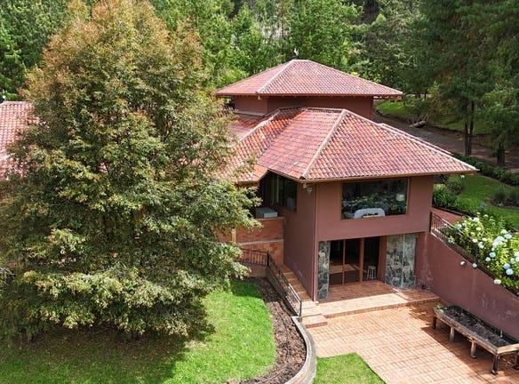 Custom Spanish-Style Retreat in the Gated Hills of Tutupali â€“ Just 20 Minutes from Cuenca, Tutupali, Azuay