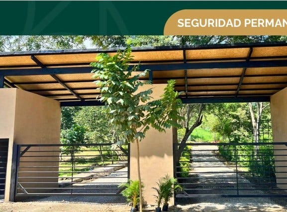 En Olon, Santa Elena, Ecuador: Near the Coast Home Construction Site For Sale in OlónMaskana Residences, Olon, Manglaralto, Olón, Santa Elena