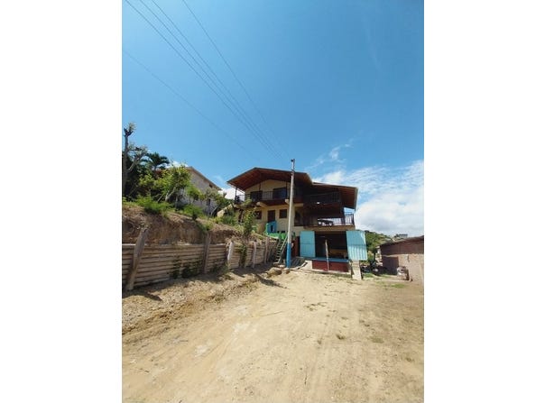 Puerto Lopez - La loma de los Italianos: Great Multi-Family House or Investment opportunityLoma de los italianos, Puerto Lopez, Manabí