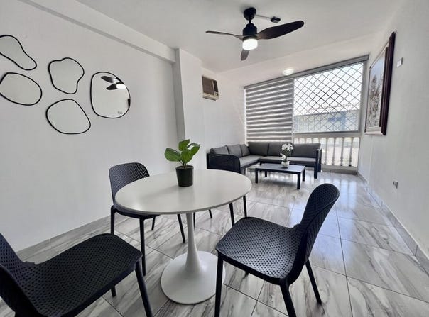 REMODELED SUITE 2 BLOCKS FROM THE SEA IN SAN LORENZOInicio San LOrenzo a 2 cuadras al mar, Salinas, Santa Elena