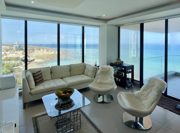 Poseidon Hotel Apartment 9th floor: 2 Bedroom Apartment full Ocean views in Barbasquillo Manta, Manta, Manabí