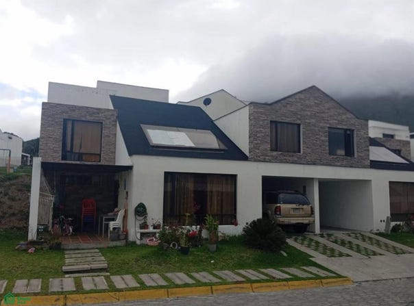 Conjunto habotacional Pacari S/N, Norte de Puerto Quito, Puerto Quito, Pichincha, Pichincha