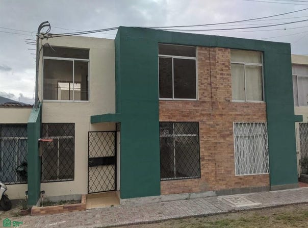 Beatriz Coquilango, San Antonio, conjunto Supirosa E21, Quito, Quito, Pichincha, Quito, Pichincha