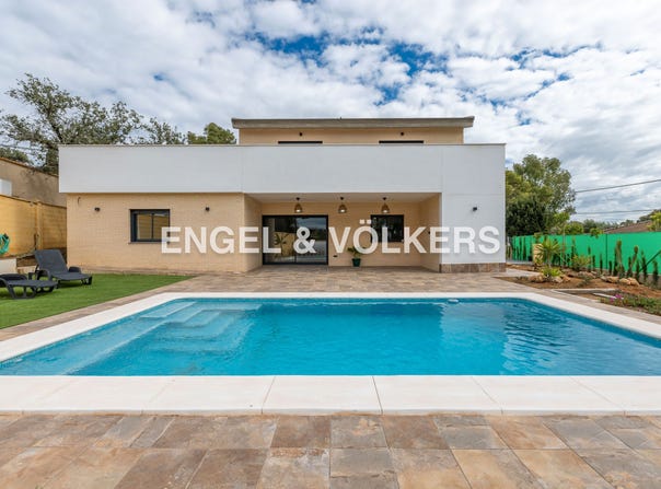 Guillena, Andalusia 41219