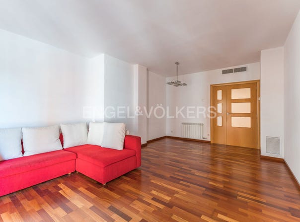 Viladecans, Catalonia 08840