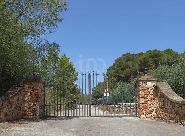 Balears (Illes), Balearic Islands 07669