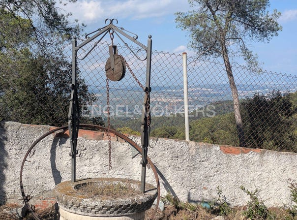 Corbera de Llobregat, Catalonia 08757