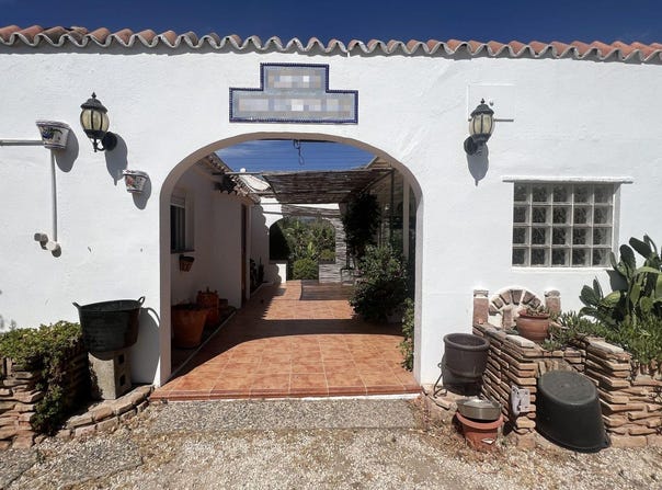 Alora, Andalusia 29500