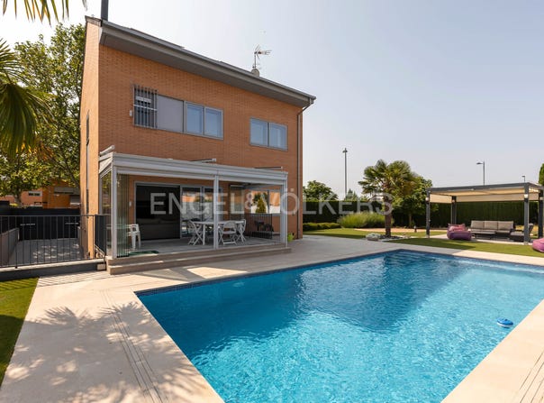 Villalbilla, Community of Madrid 28810